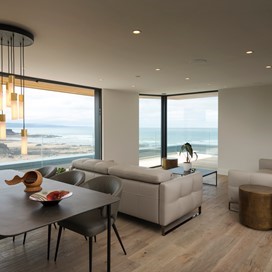 A panoramic view of the Atlantic captured through Origin OS-29 Sliders