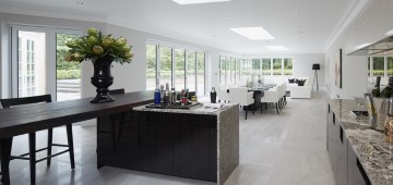 Styling your bi-fold doors—do’s and don’ts from the experts