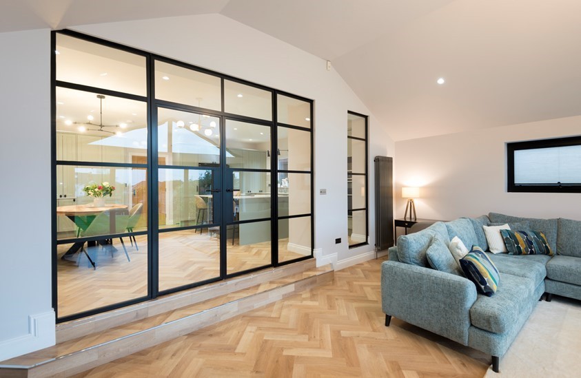 Origin glazed wall with internal doors