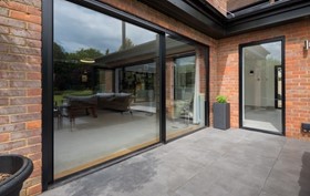 Sliding Doors vs Hinged Doors