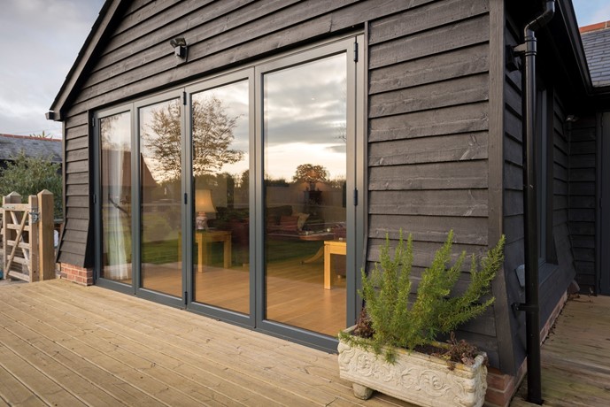 Are aluminium bifold doors thermally efficient? | A guide to choosing a thermally efficient aluminium bifold door 