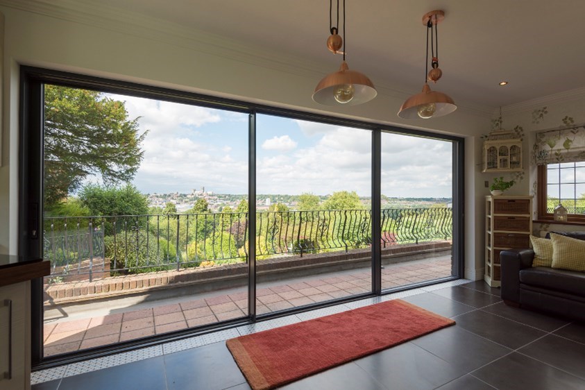 Sliding Doors For Panoramic City Views
