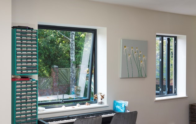 Modernising a 1990s Home with Origin OS-29 Sliding Doors