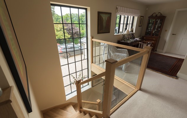 Georgian Elegance Meets Contemporary Comfort in a Renovated 1950s Property 