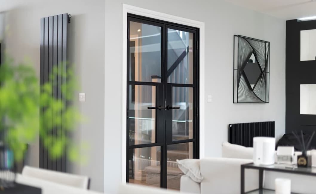 Internal door image 14