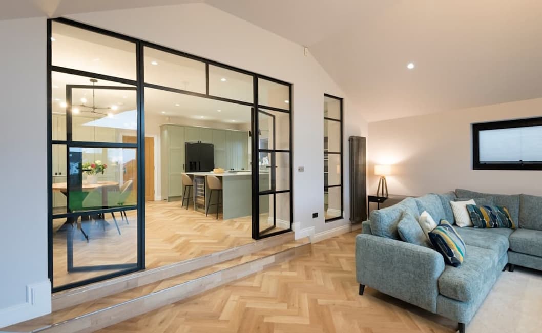 Internal door image 17