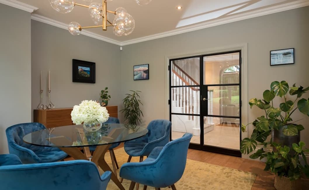 Internal door image 2