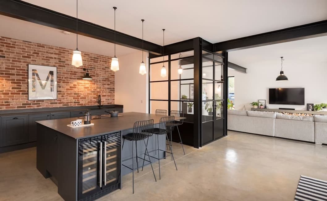 Internal door image 21