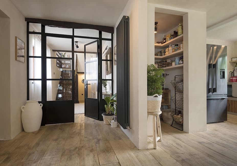 Internal door image 25