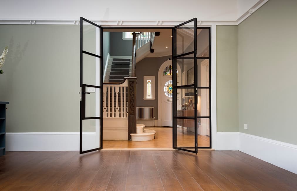 Internal door image 27