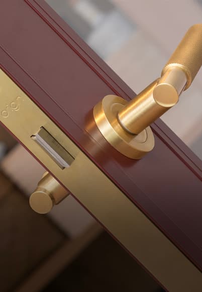 Internal door hardware