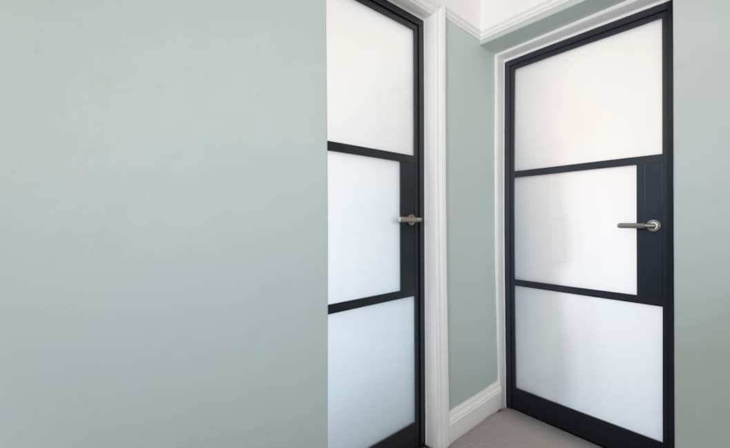 Internal door image 10