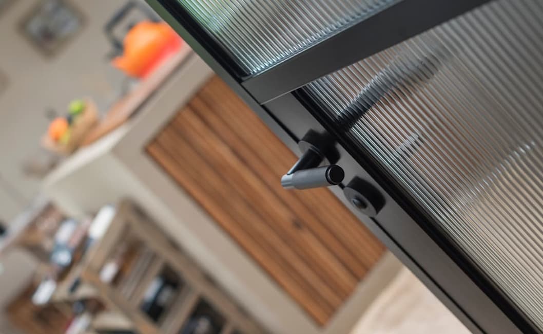 Internal door image 12