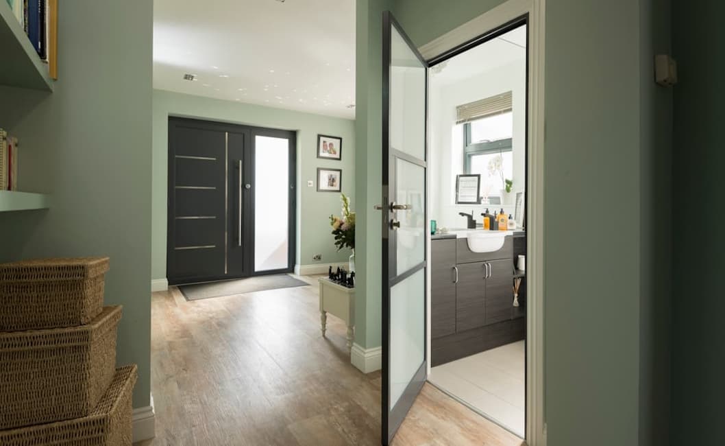 Internal door image 7