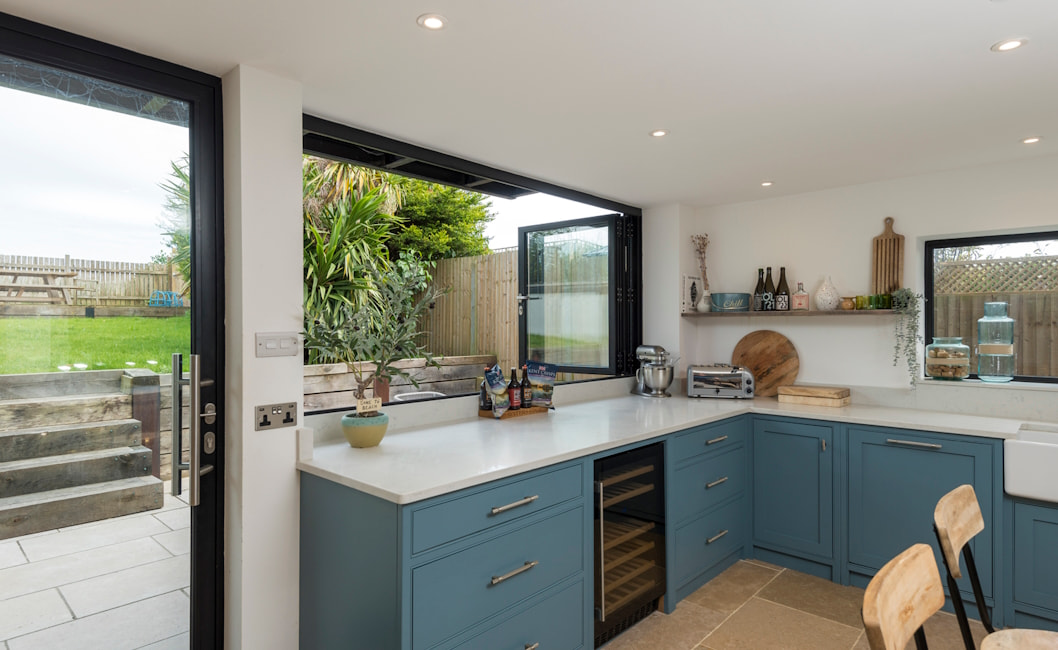 Bifold window image 15