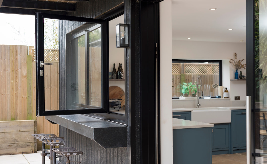 Bifold window image 17