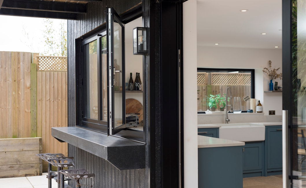 Bifold window image 18