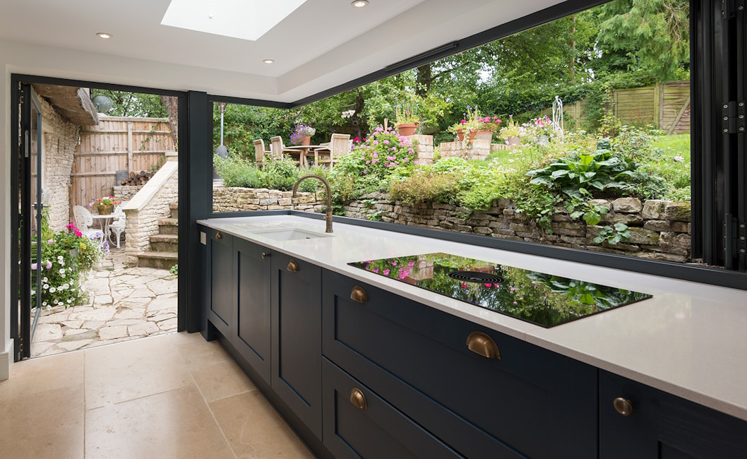 Bifold window image 3