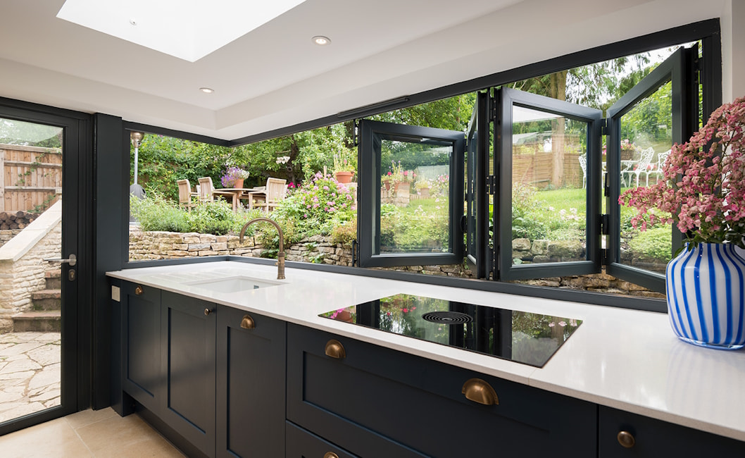 Bifold window image 4