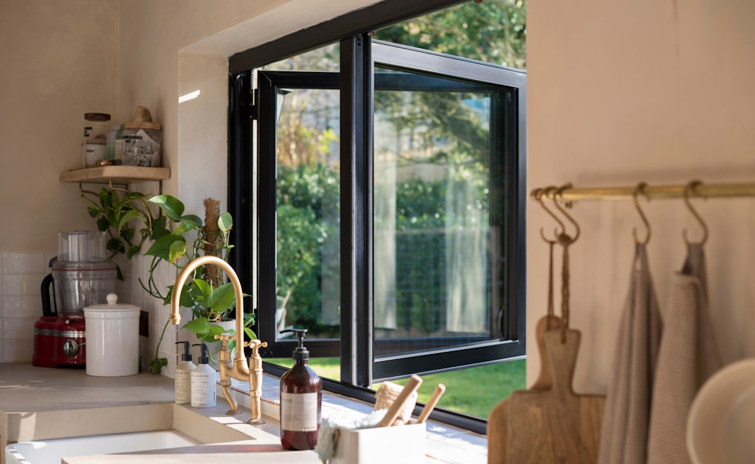 Bifold window image 6