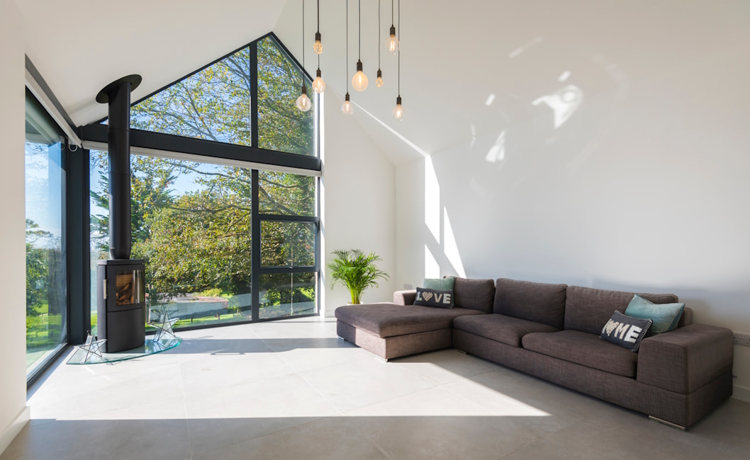 Fixed frame window image 11