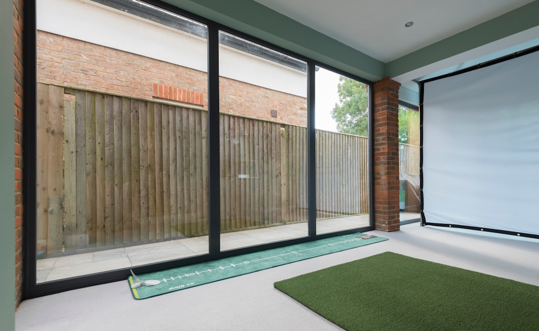 Fixed frame window image 15